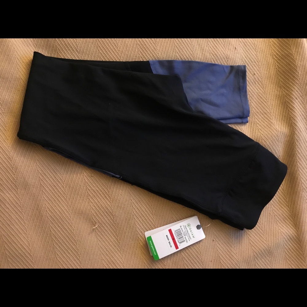 Workout pants - Picture 2 of 6